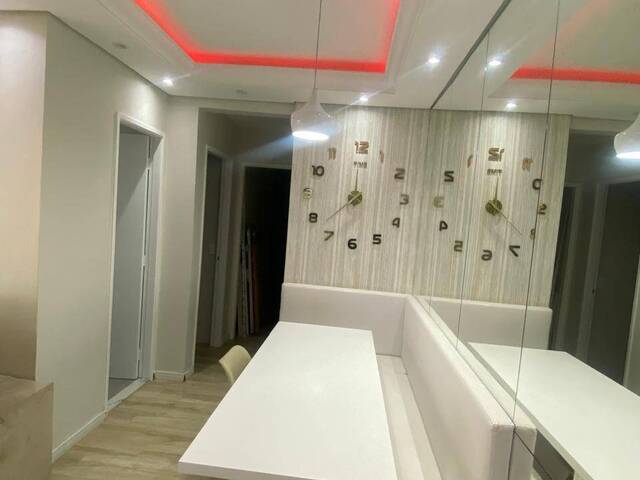 Apartamento para Venda em Santo André - 2