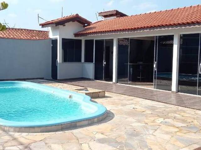 #115 - Casa para Venda em Salto - SP - 2